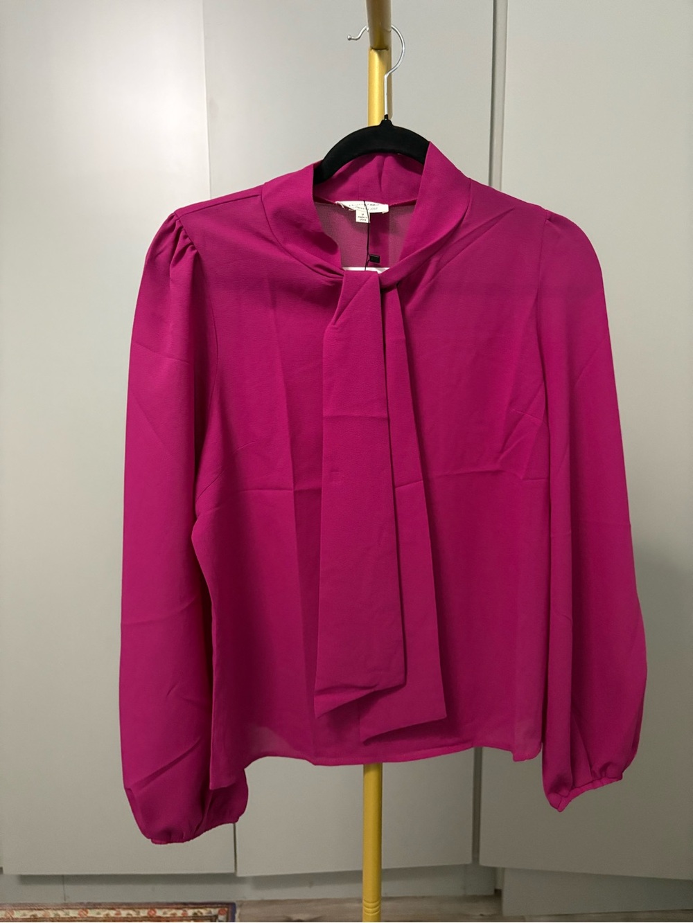 Tie-Neck Long Sleeve Blouse in Magenta